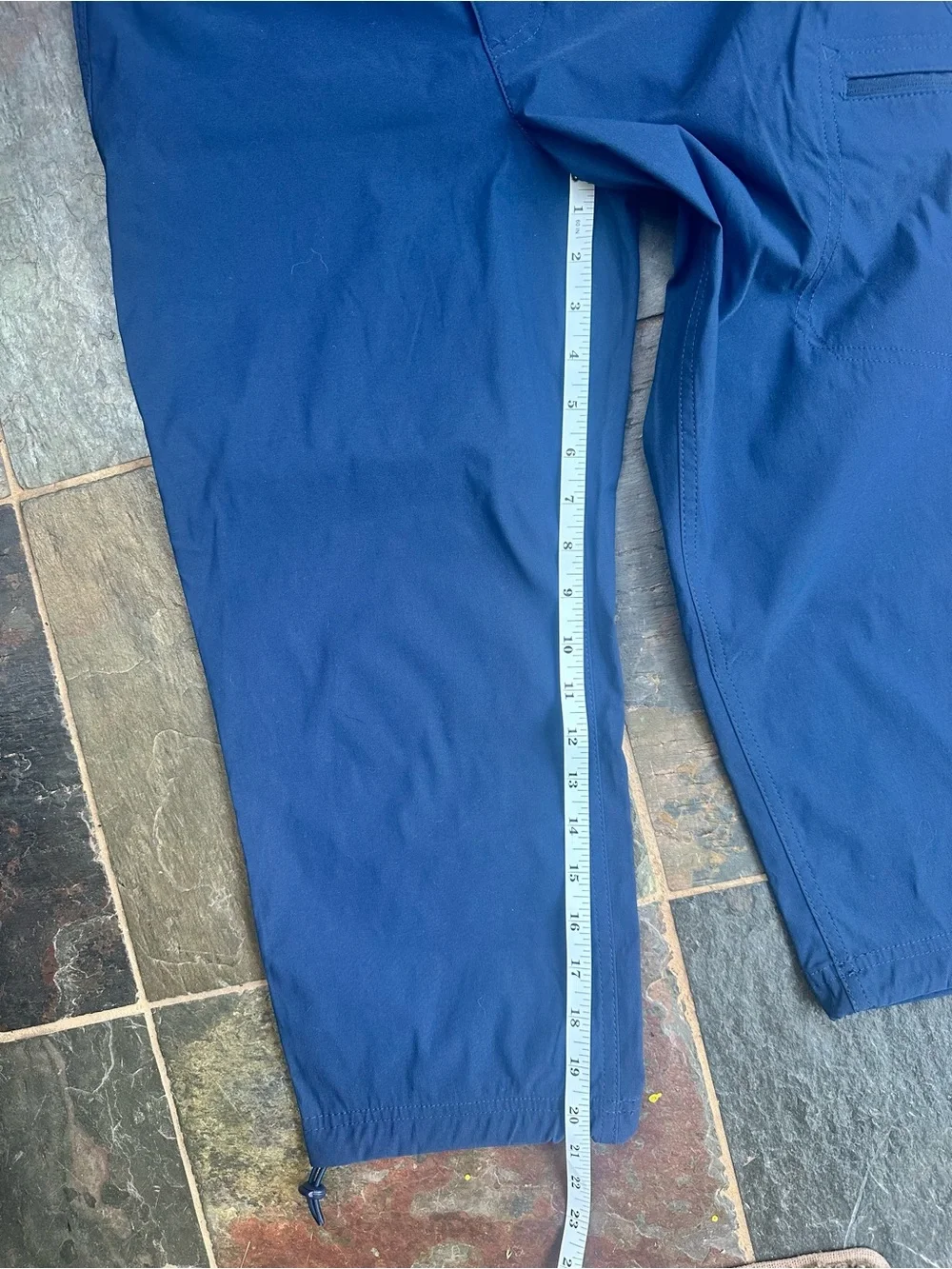 Eddie Bauer Navy Blue Cropped Utility Pants- 8 - Picture 5 of 7